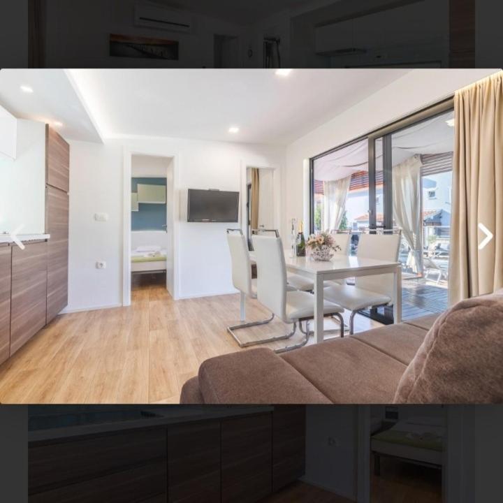 Tomica Apartments With Pool Biograd Na Moru Extérieur photo